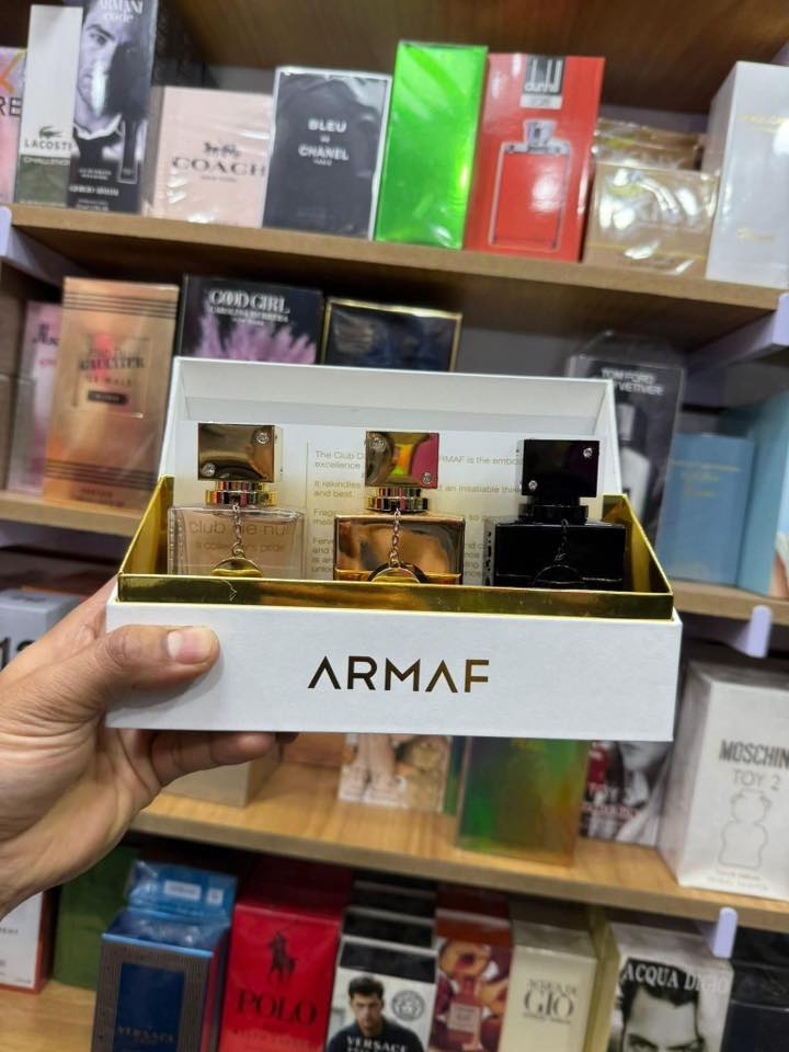 Authentic Mini Perfume Pallets image 5