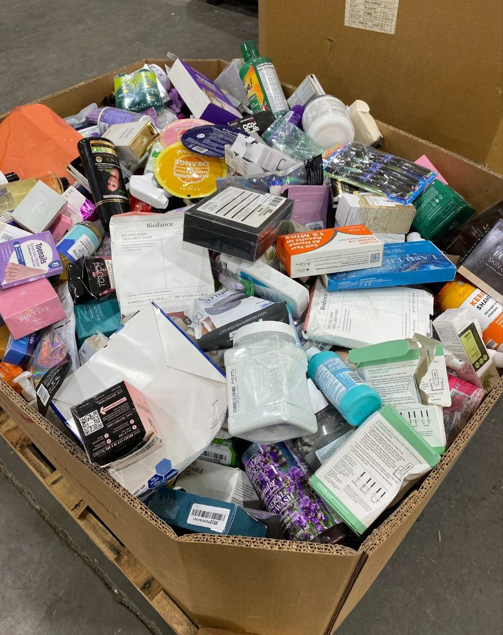 Health and beauty liquidation pallets image 3