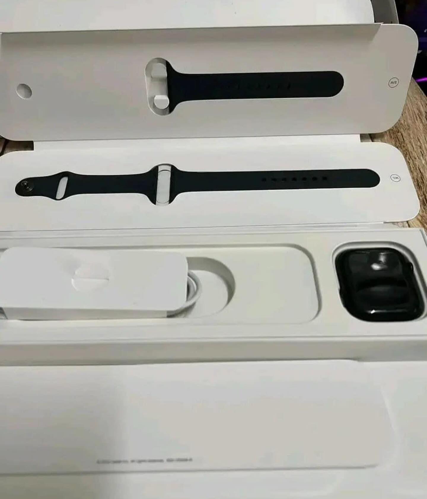 Wholesale Apple Series 8 Watches Pallets image 5