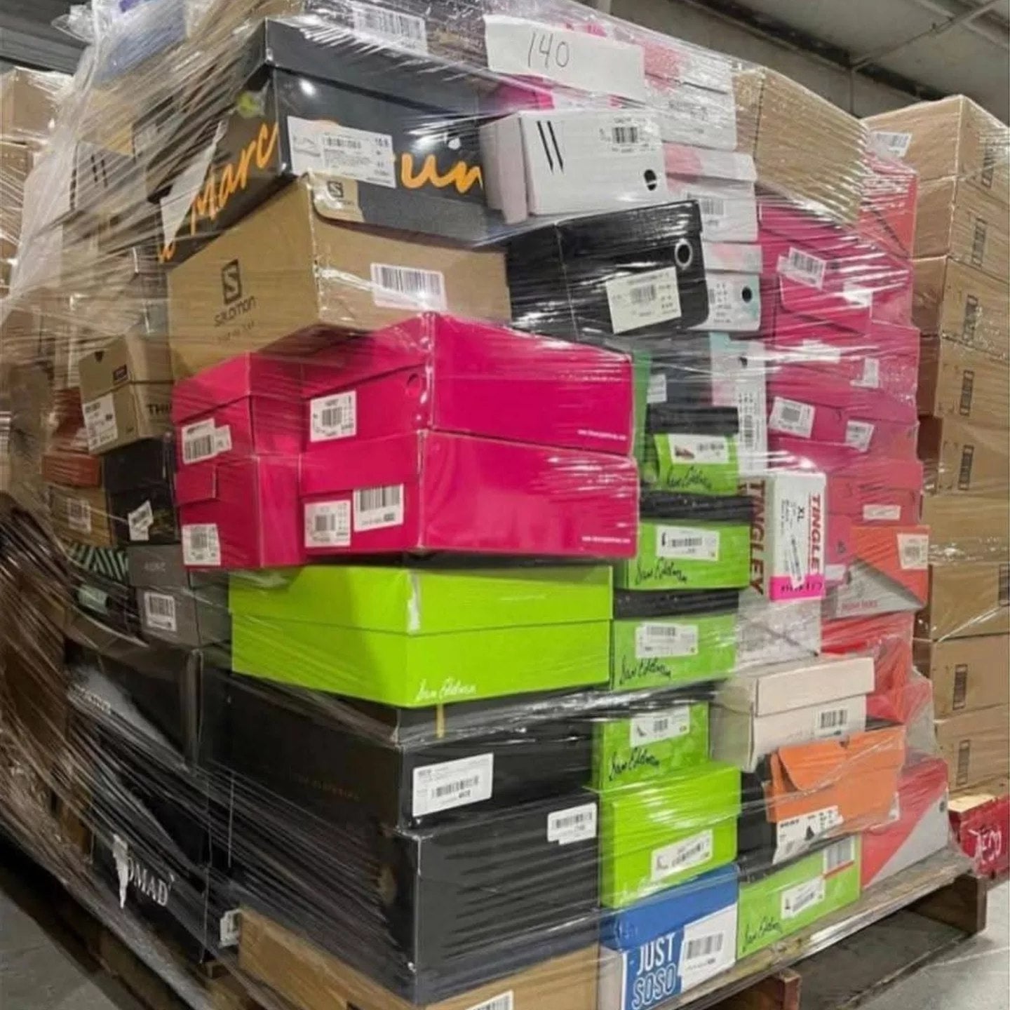 Branded Sneakers Pallets image 0