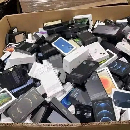 Wholesale Mix Iphone Liquiation Pallets image 1