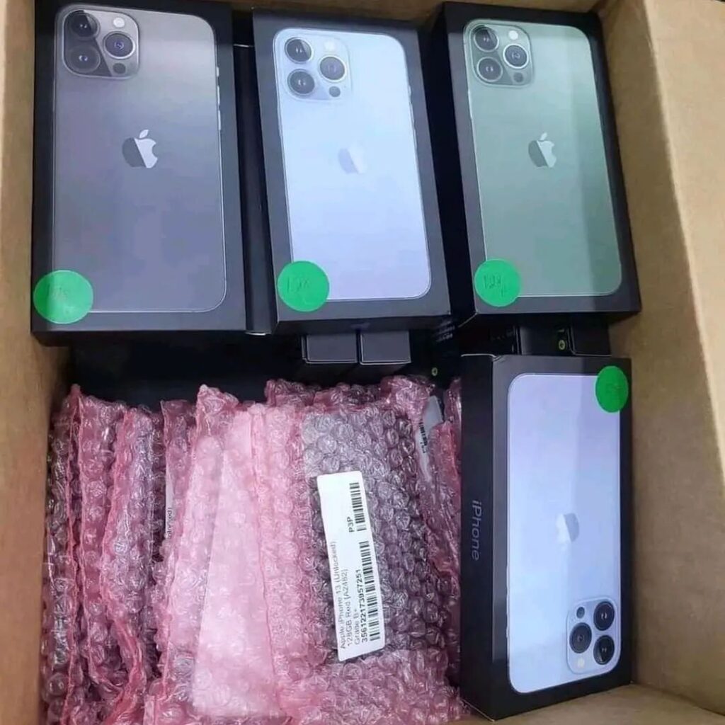 Bulk Iphone 13 Liquidation Pallets image 0