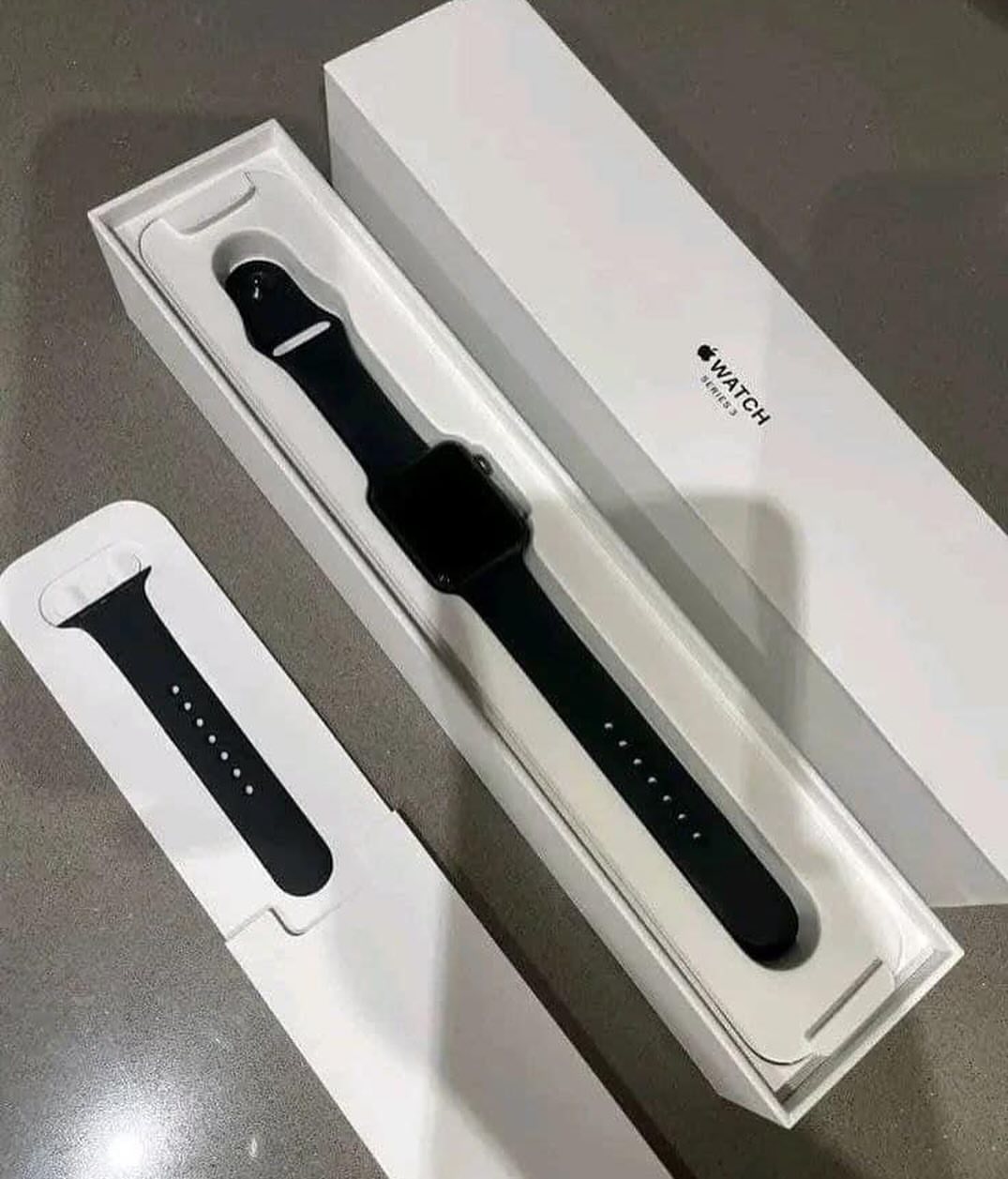 Wholesale Apple Series 8 Watches Pallets image 0