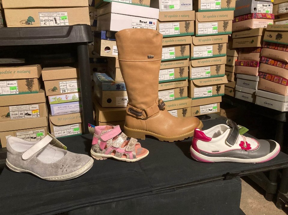 Kids shoes image 0