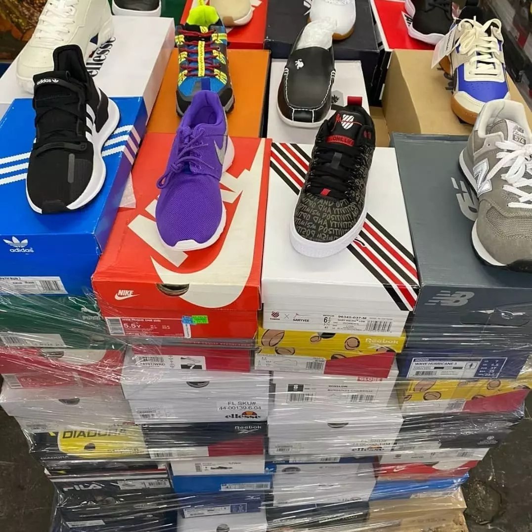 Athletic Shoes And Sneakers Pallets image 3