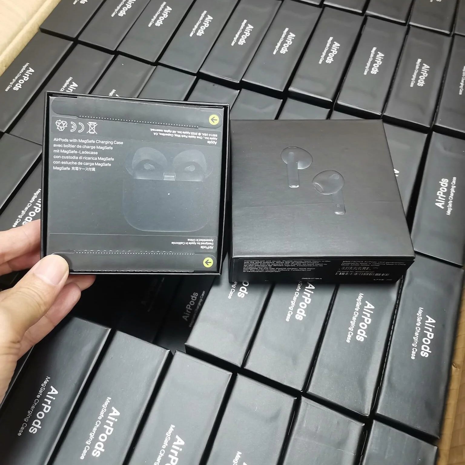Black AirPods  Pallet image 0