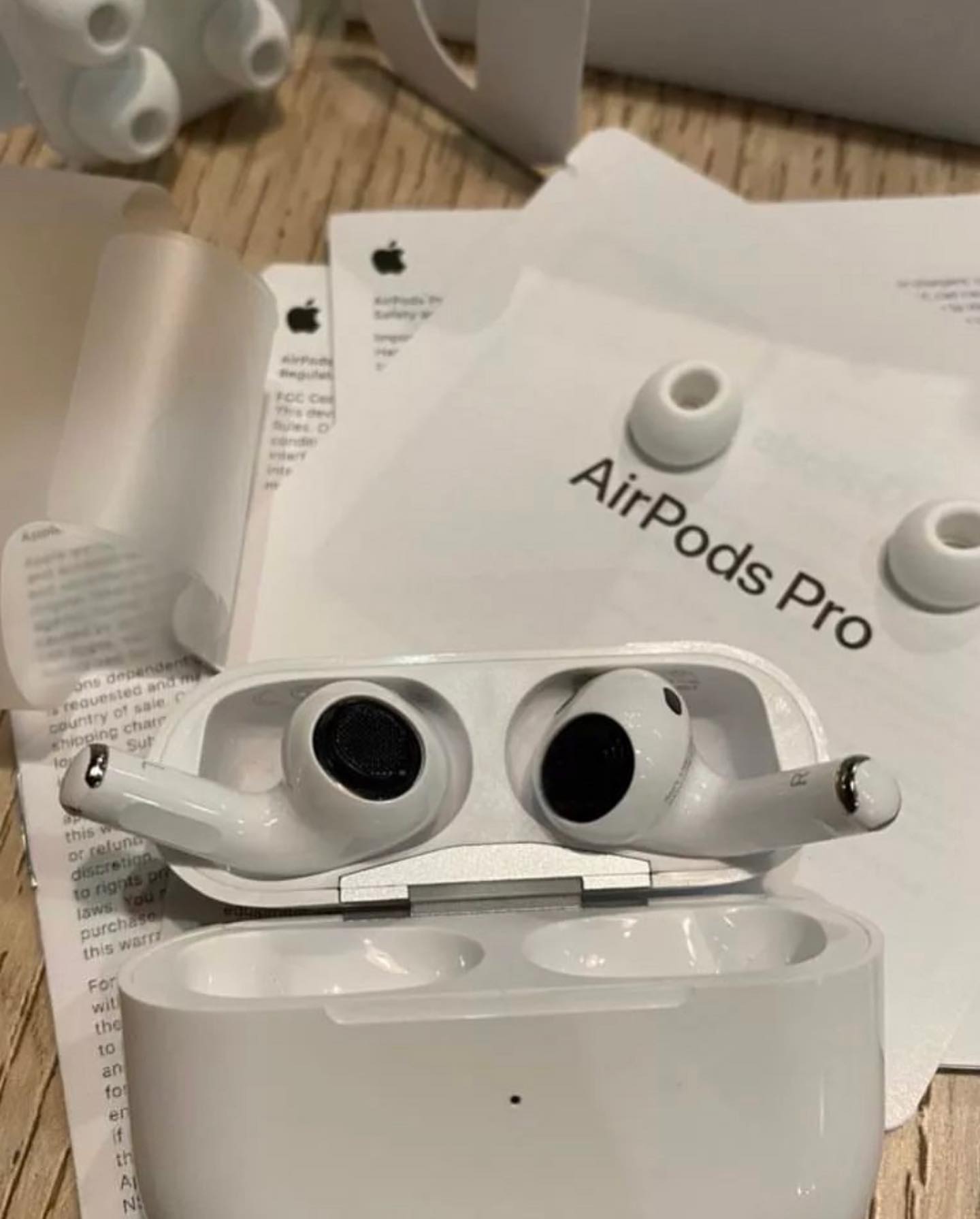 Bulk Airpod Pro Liquidation Pallets image 3