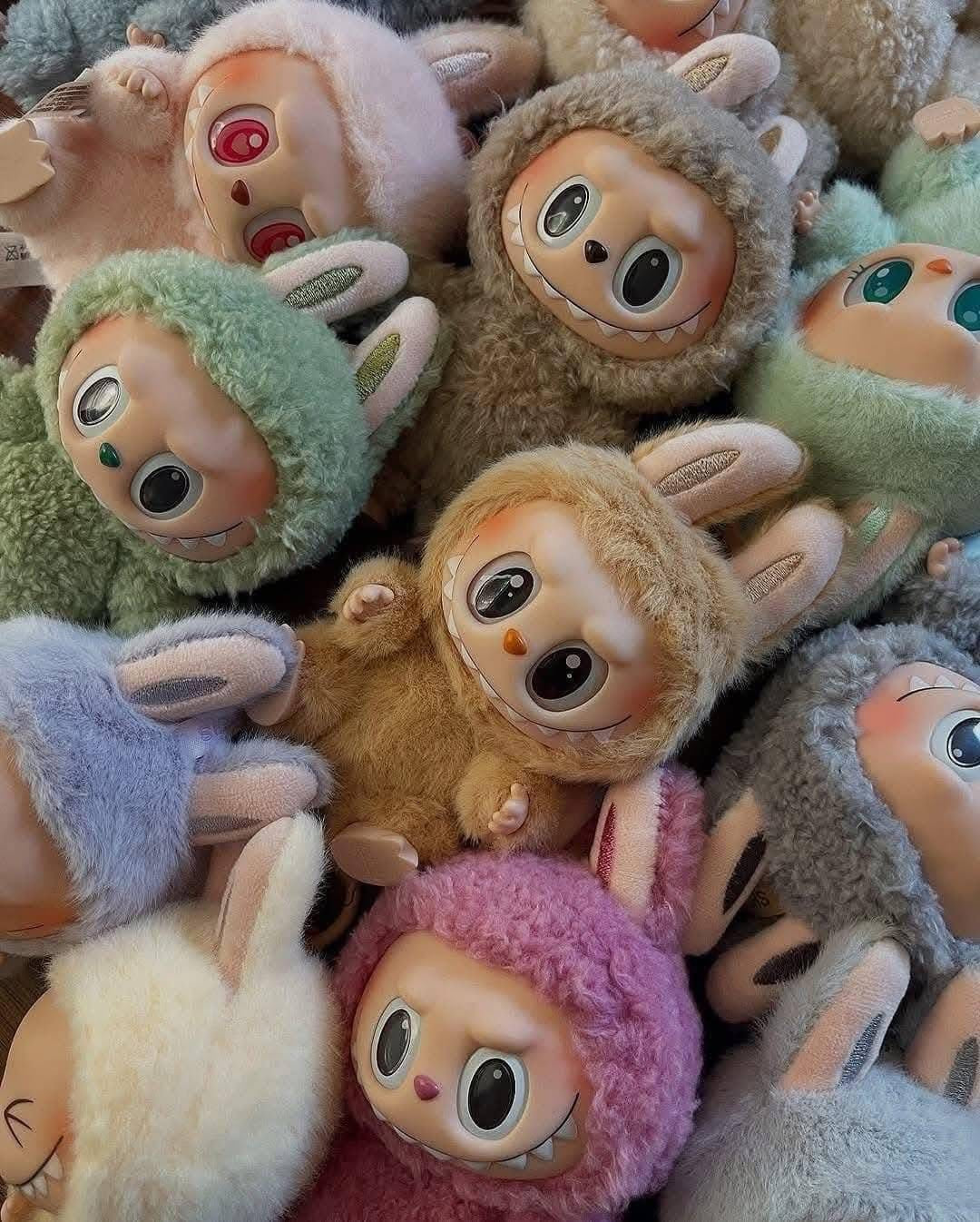 Labubu Monster Doll Pallet image 5