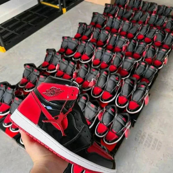 Wholesale Nike Sneakers – pallets image 1