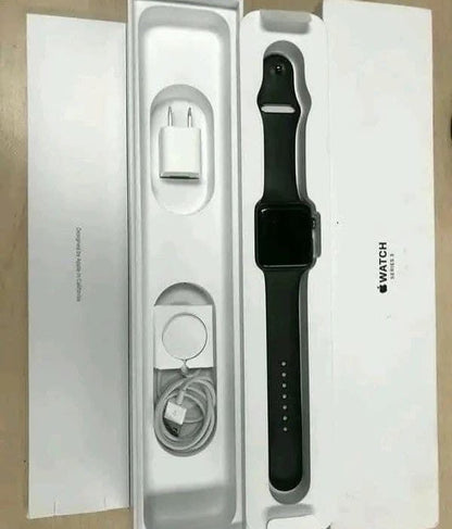 Wholesale Apple Series 8 Watches Pallets image 3